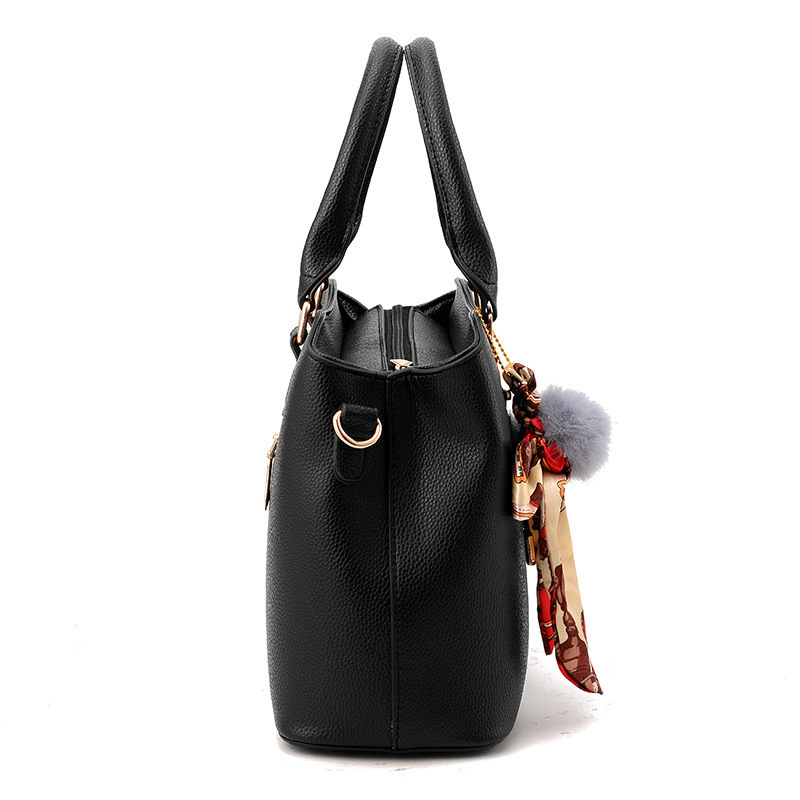 High capacity handbag shoulder messenger bag for women